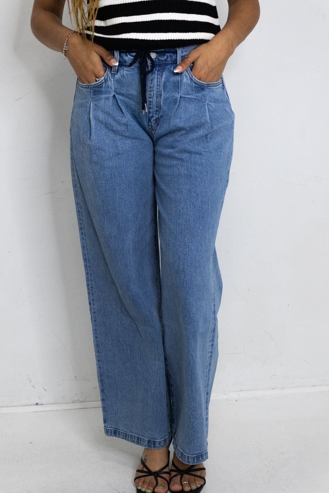 Hartwell Pleated Jeans | Swank Boutique