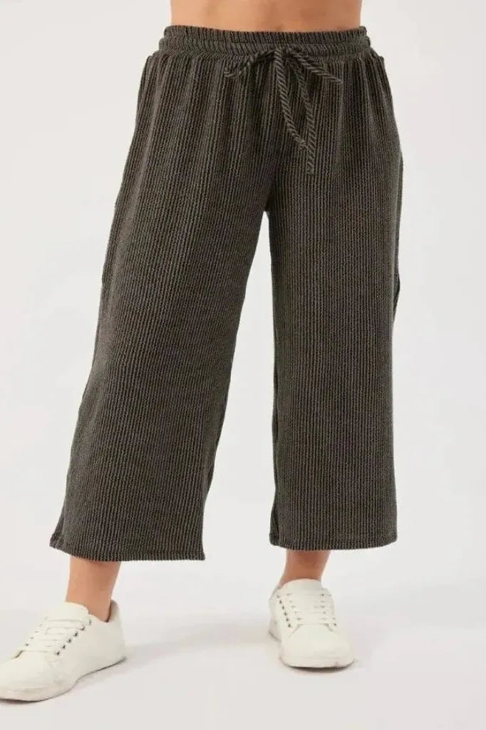 Amanda Black Pant | Swank Boutique