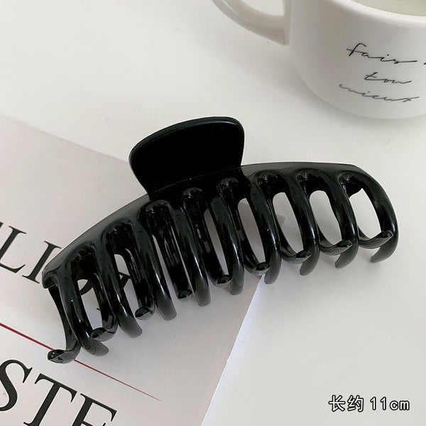 Copy of Ivory Zig Zag Claw Clip | Swank Boutique