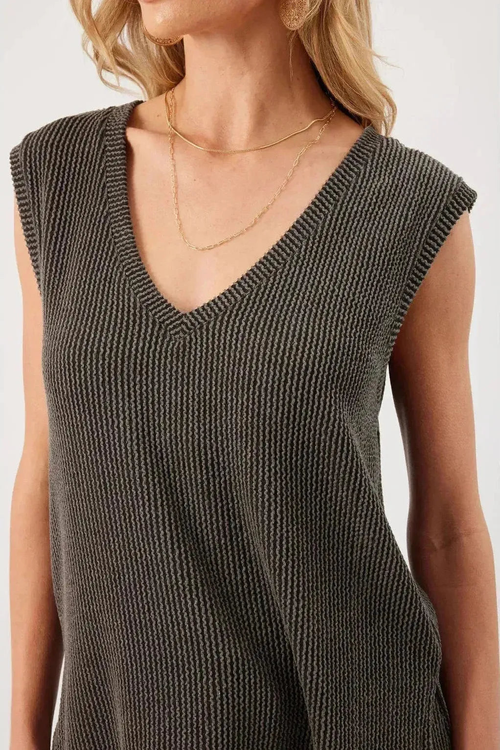 Kalina Charcoal Top | Swank Boutique