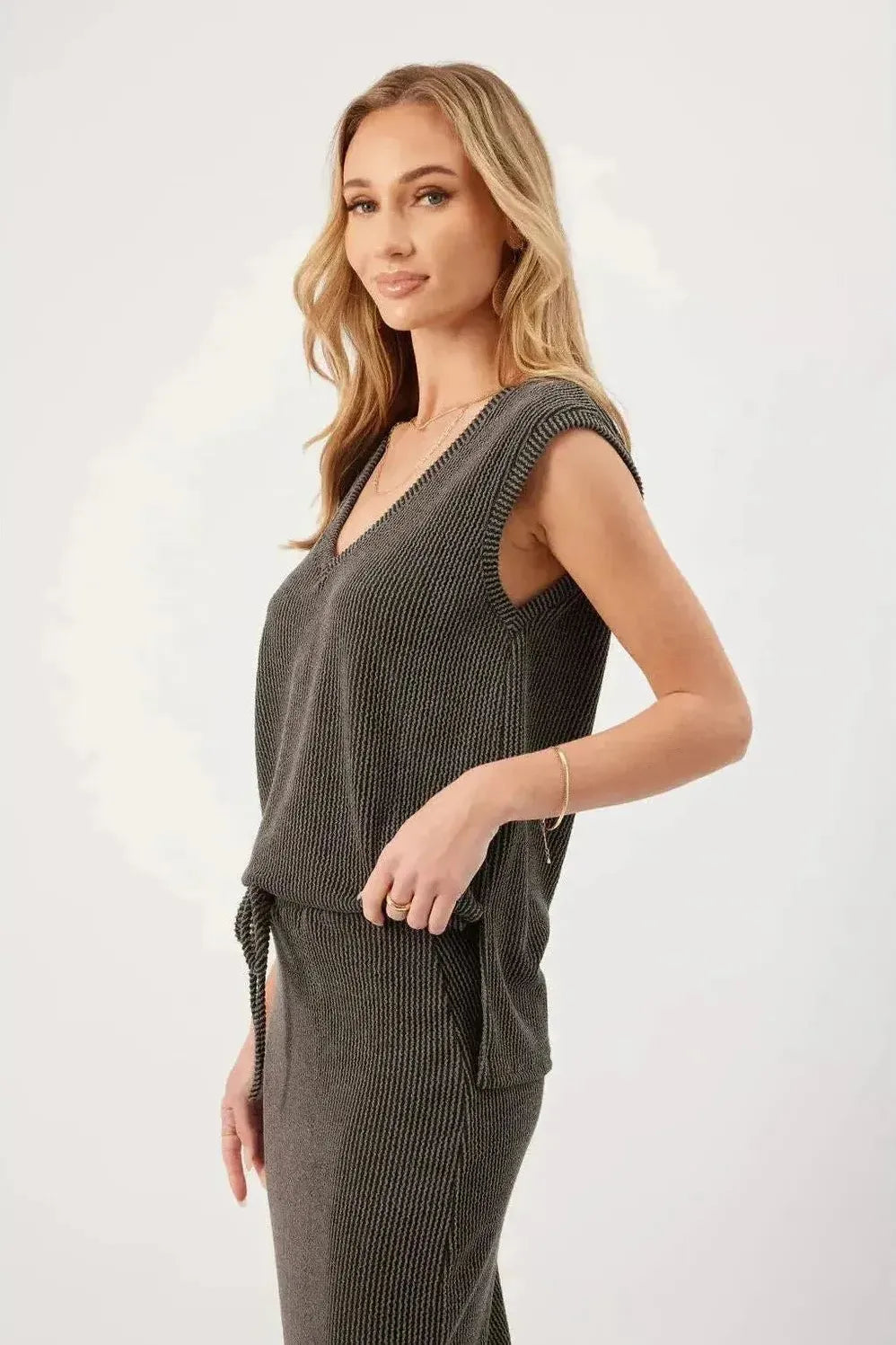 Kalina Charcoal Top | Swank Boutique
