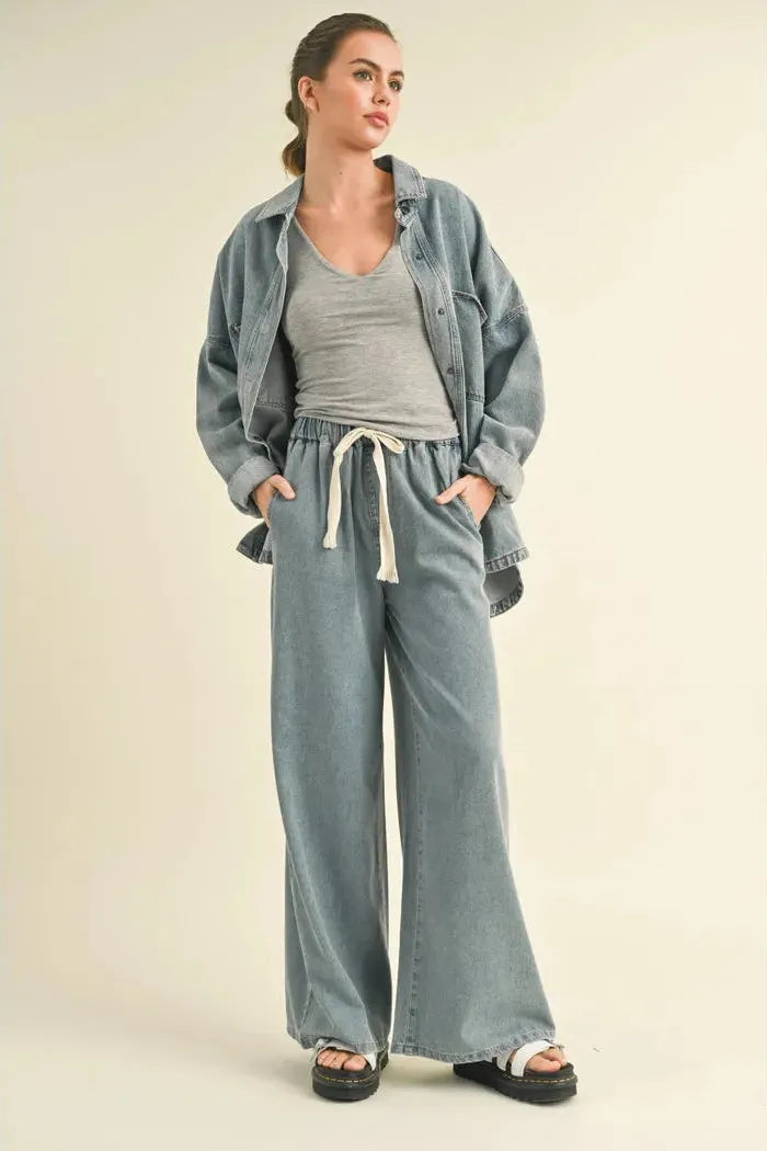 Wisteria Denim Pants | Swank Boutique