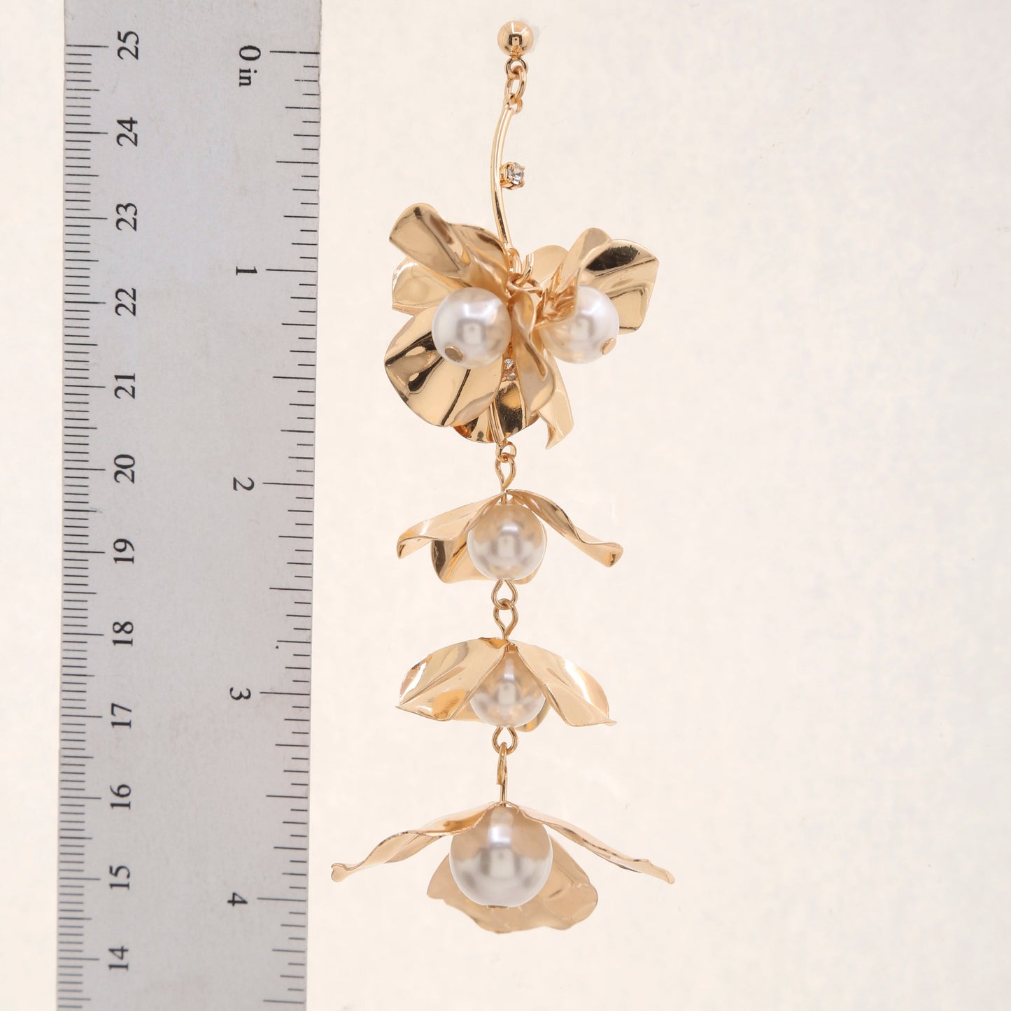 Pearl Flower Dangle Earrings | Swank Boutique