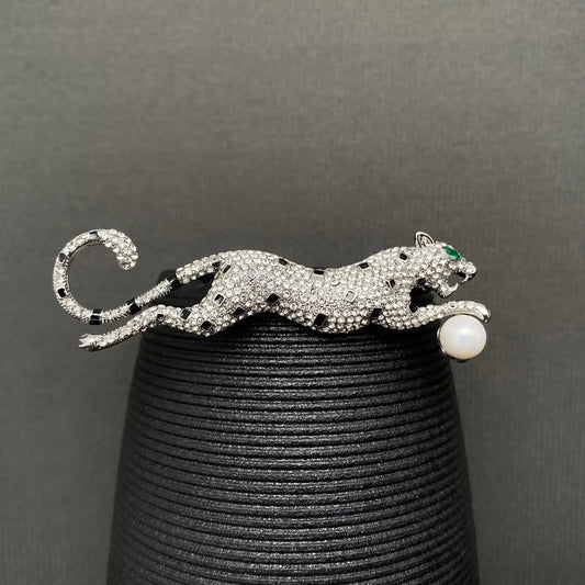 Cheetah Brooch - Silver