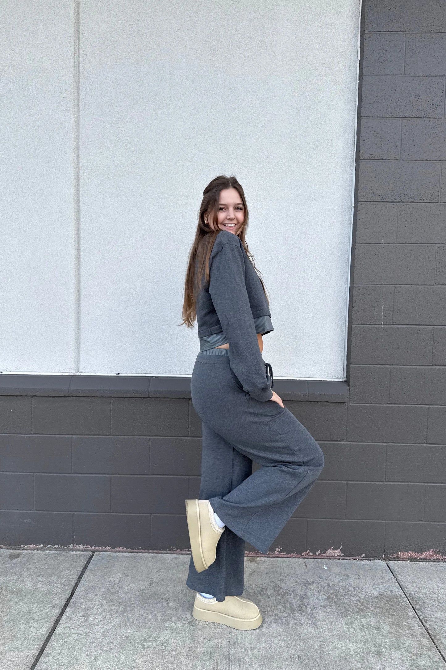 Colleen Sweatshirt | Swank Boutique