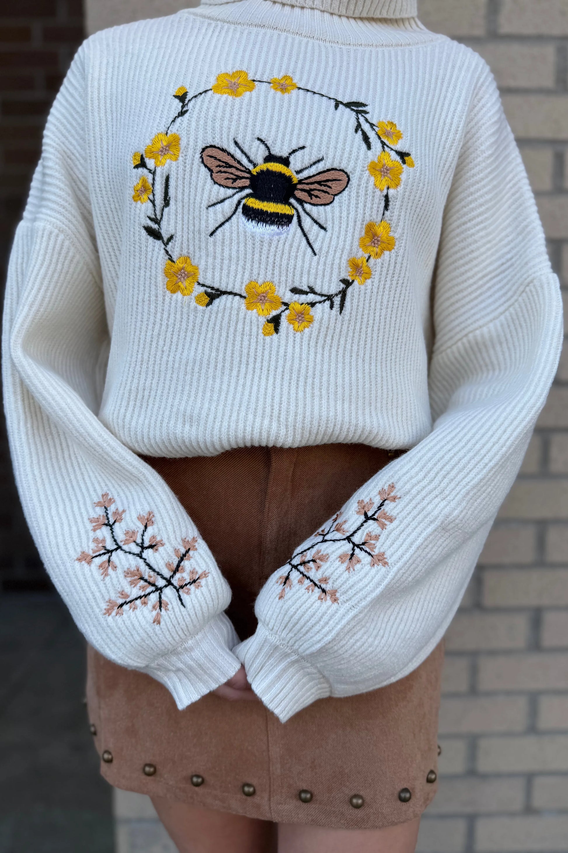 Queen Bee Sweater | Swank Boutique