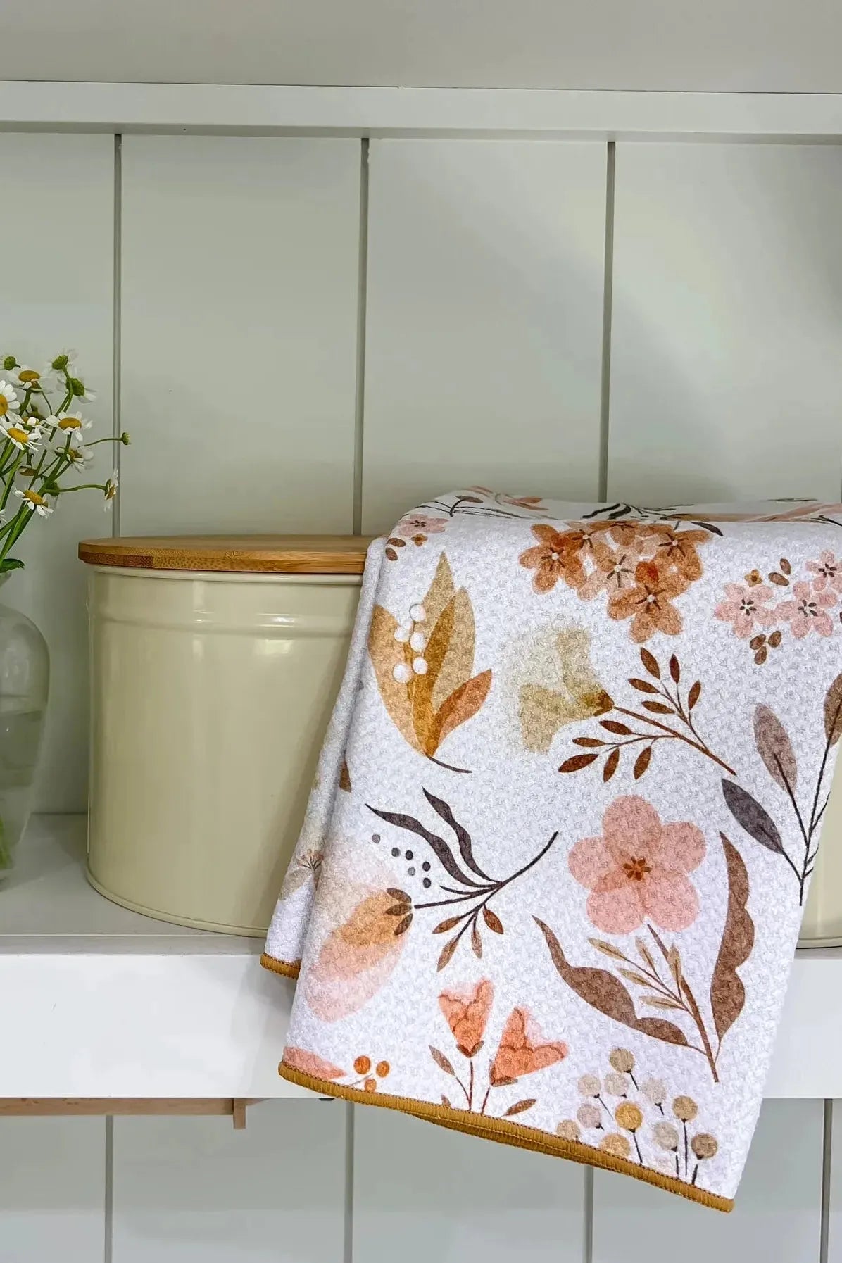 Cottage Garden Kitchen Towel (Copy) | Swank Boutique