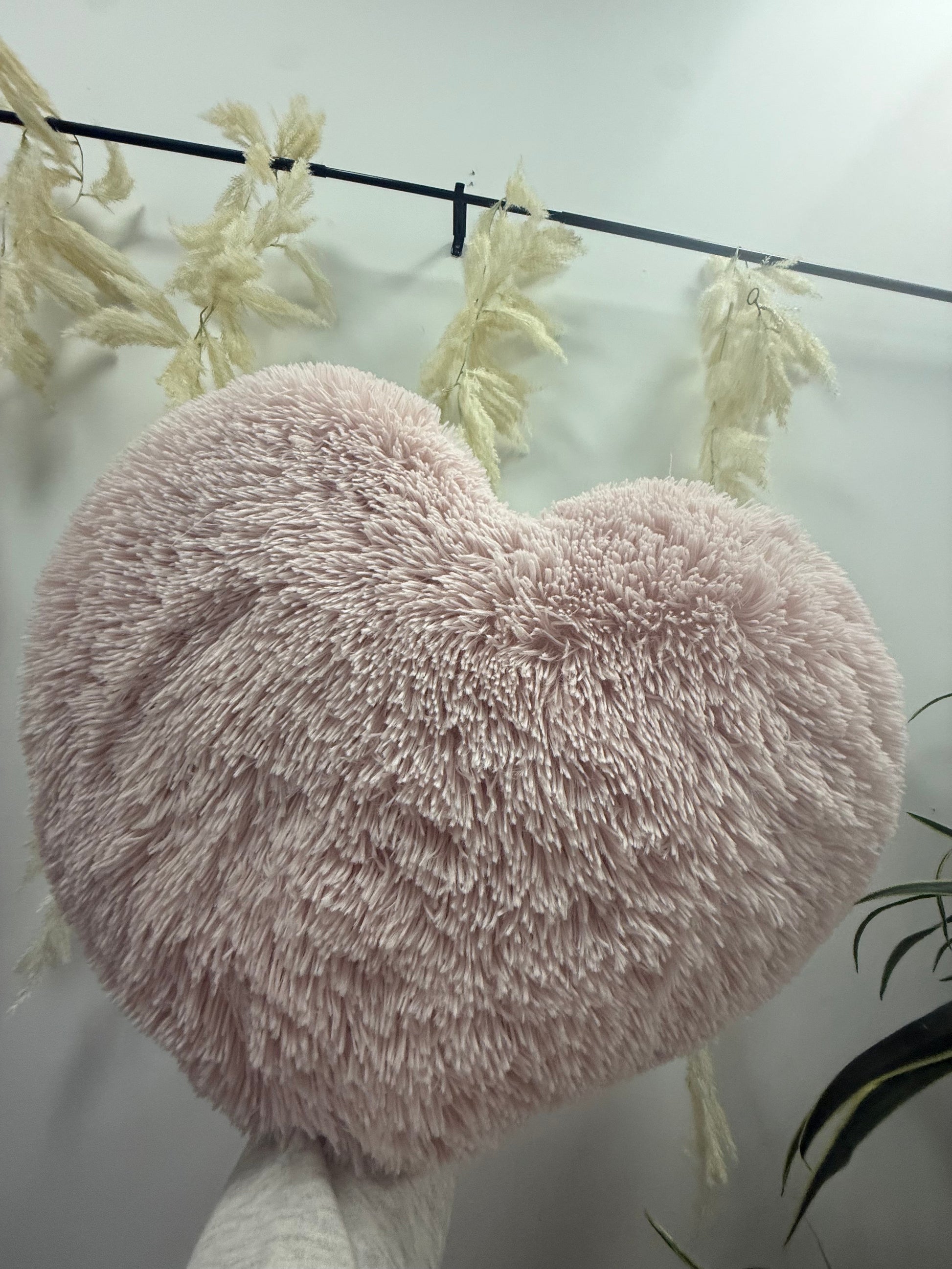 Heart Pillow | Swank Boutique