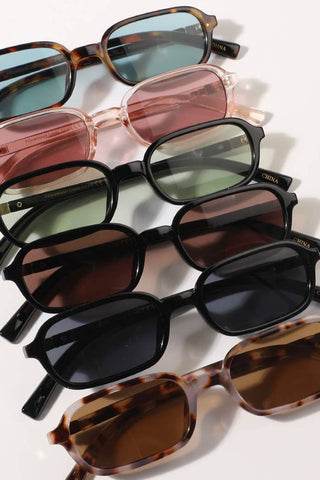 Classic Oval Shaped Fashion Sunglasses | Swank Boutique