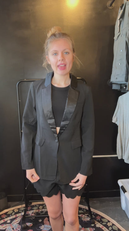 Satin Collar Blazer - Black