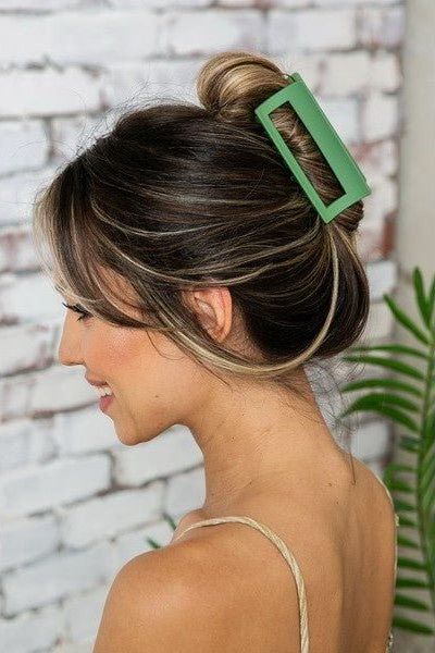 Rectangle Claw Clip- Light Green | Swank Boutique