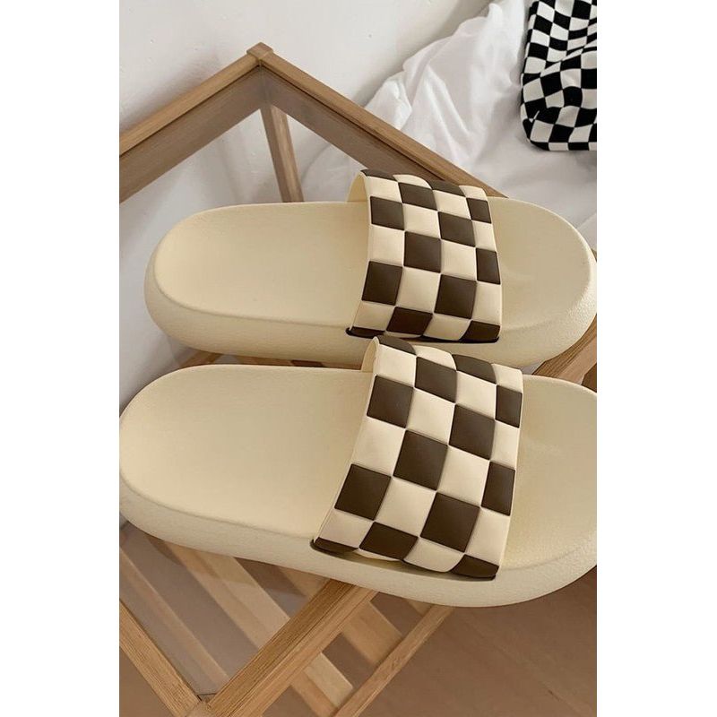 Checkered Slide | Swank Boutique